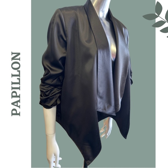 Papillon 🇨🇦 Black Satin Blazer with Ruched Sleeves Size XXL - Picture 4 of 7